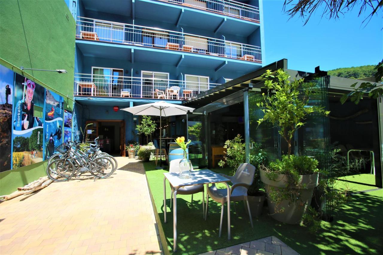 Pension Hostel Costa Brava L'Estartit Buitenkant foto