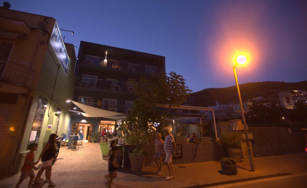 Pension Hostel Costa Brava L'Estartit Buitenkant foto